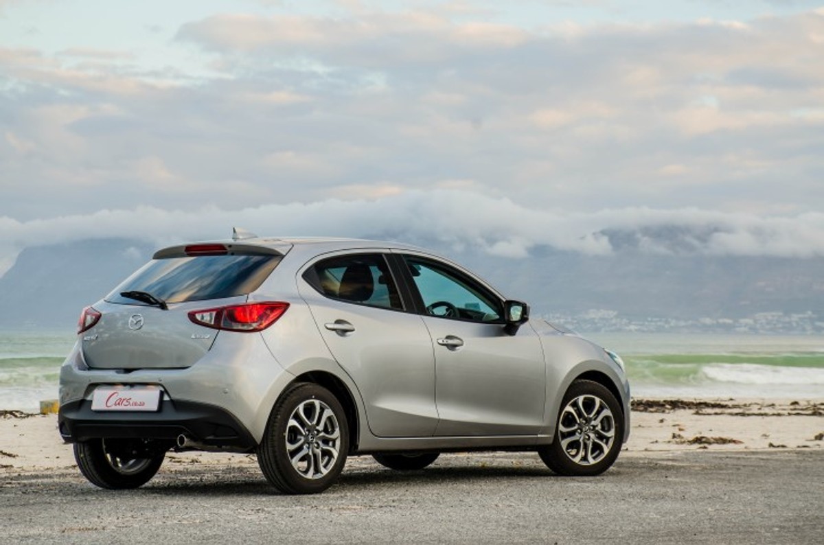 Mazda 2 ii